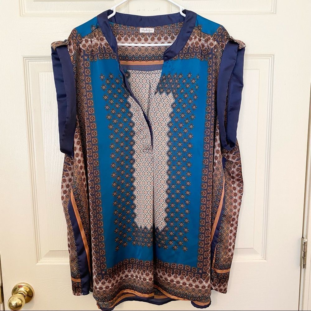 Plus Size Pull Over Blouse